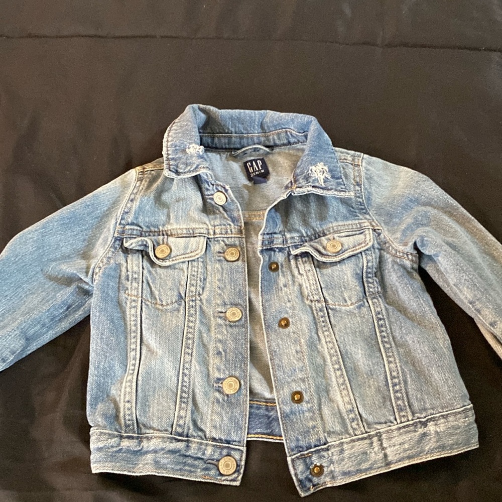 Girls or Boys Size 4T Gap Denim Jean Jacket